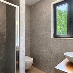 ヴィラ Luxury Arman With Whirlpool In Visinada