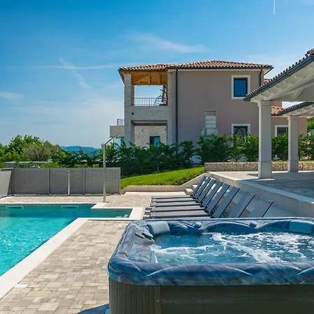 Luxury Arman With Whirlpool In Visinada Villa