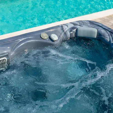 Luxury Arman With Whirlpool In Visinada Villa Vižinada
