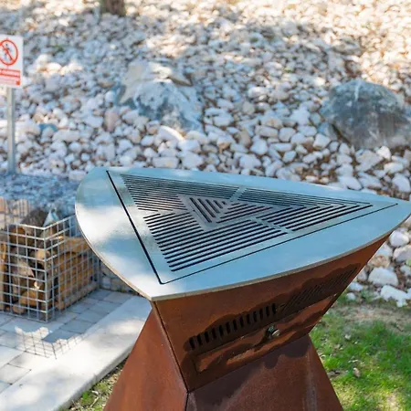 Luxury Arman With Whirlpool In Visinada Βίλα Vižinada