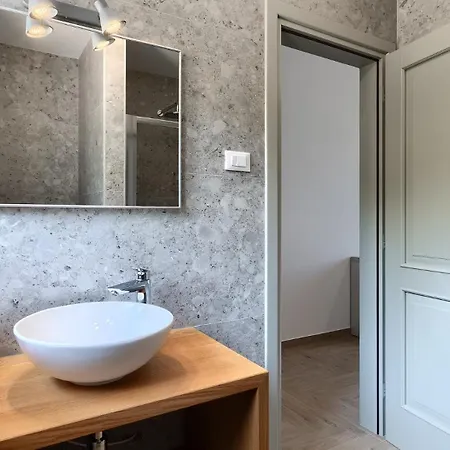 Luxury Arman With Whirlpool In Visinada * Vižinada