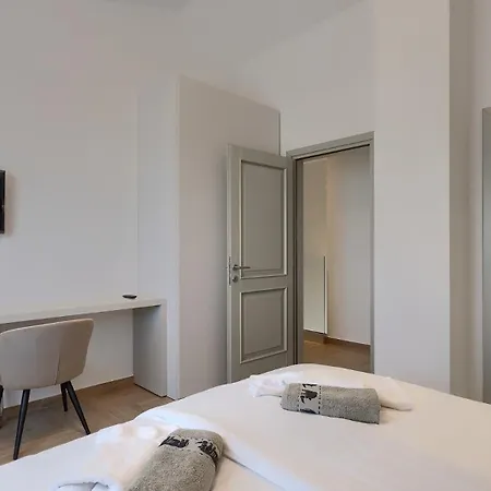 Luxury Arman With Whirlpool In Visinada *