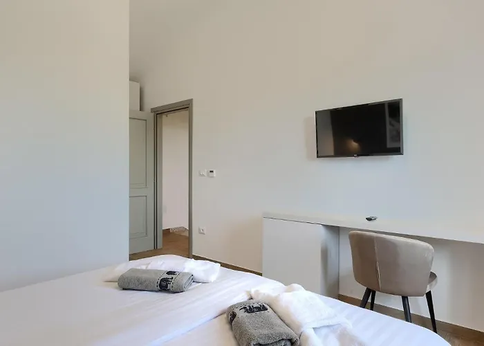 Luxury Arman With Whirlpool In Visinada