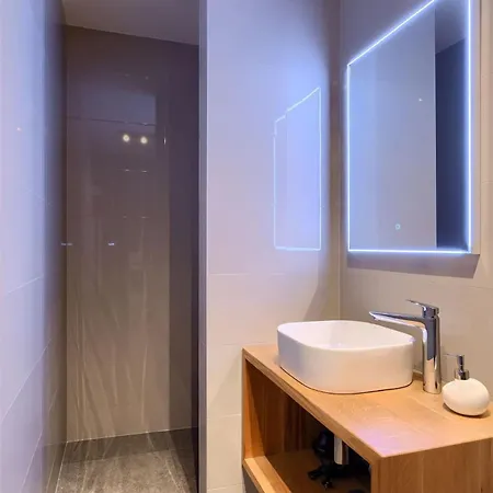 别墅 Luxury Arman With Whirlpool In Visinada *