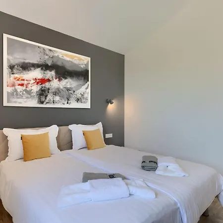 别墅 Luxury Arman With Whirlpool In Visinada *