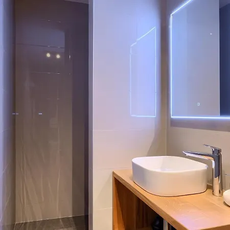 Villa Luxury Arman With Whirlpool In Visinada