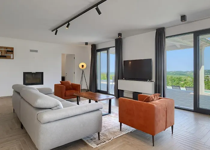 Luxury Arman With Whirlpool In Visinada *