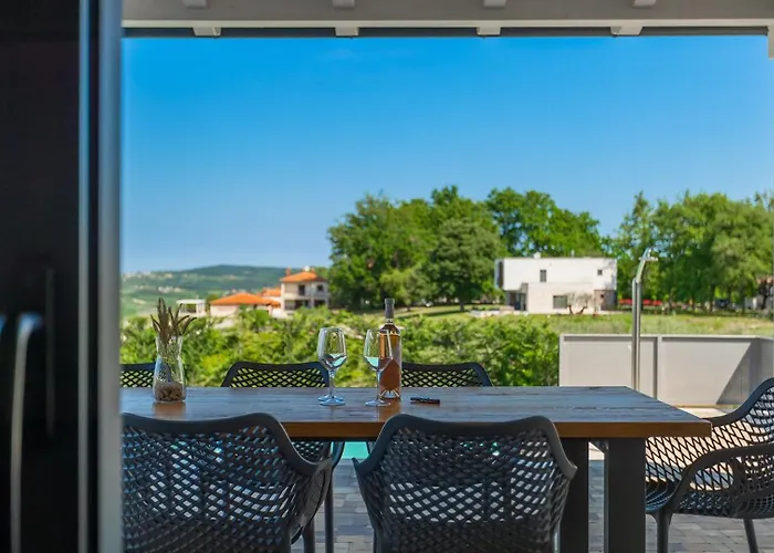 Luxury Arman With Whirlpool In Visinada *